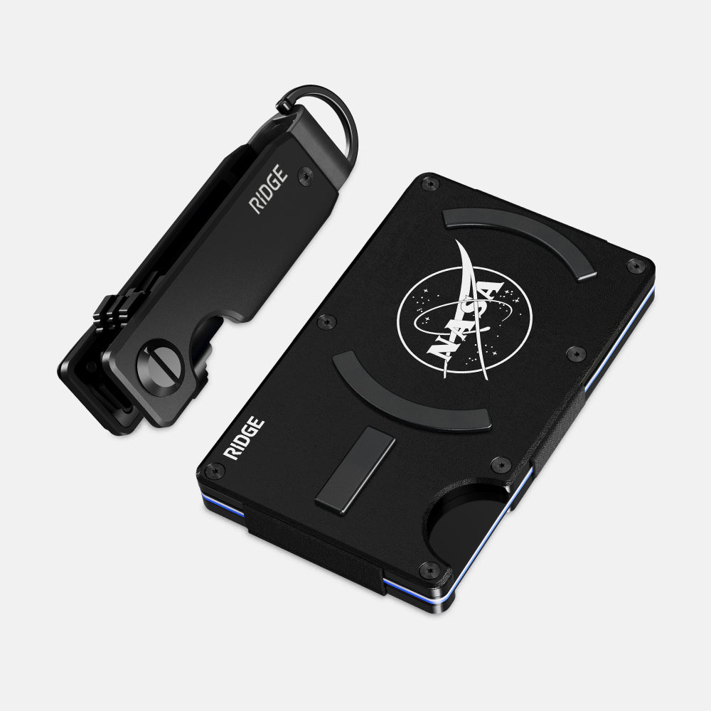 Daily Driver Kit For Magsafe - NASA Nebula - Royal Black