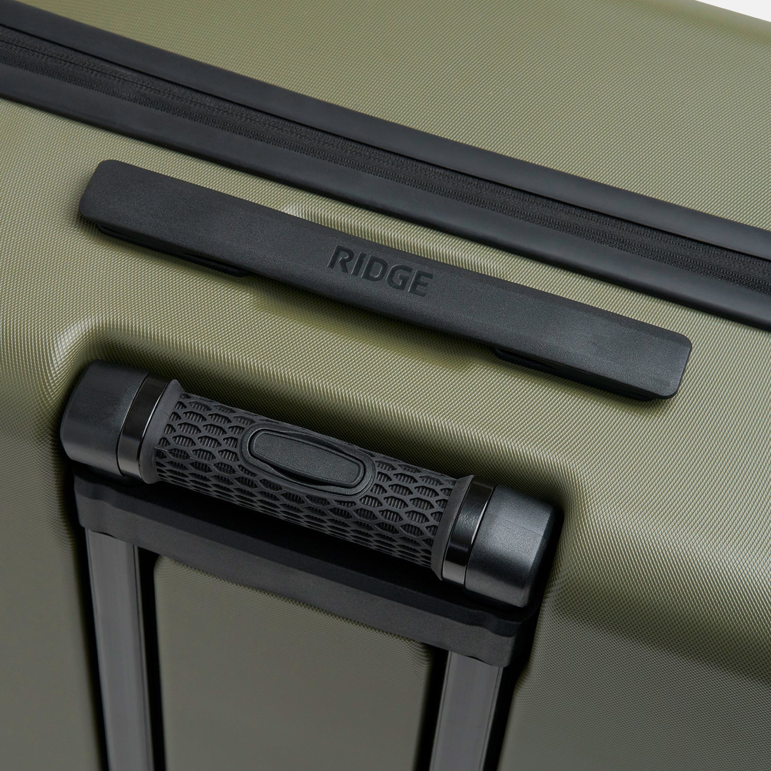 Ridge Check-In - Matte Olive