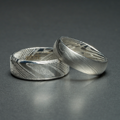 Ridge 8mm Beveled Ring Set - Damascus