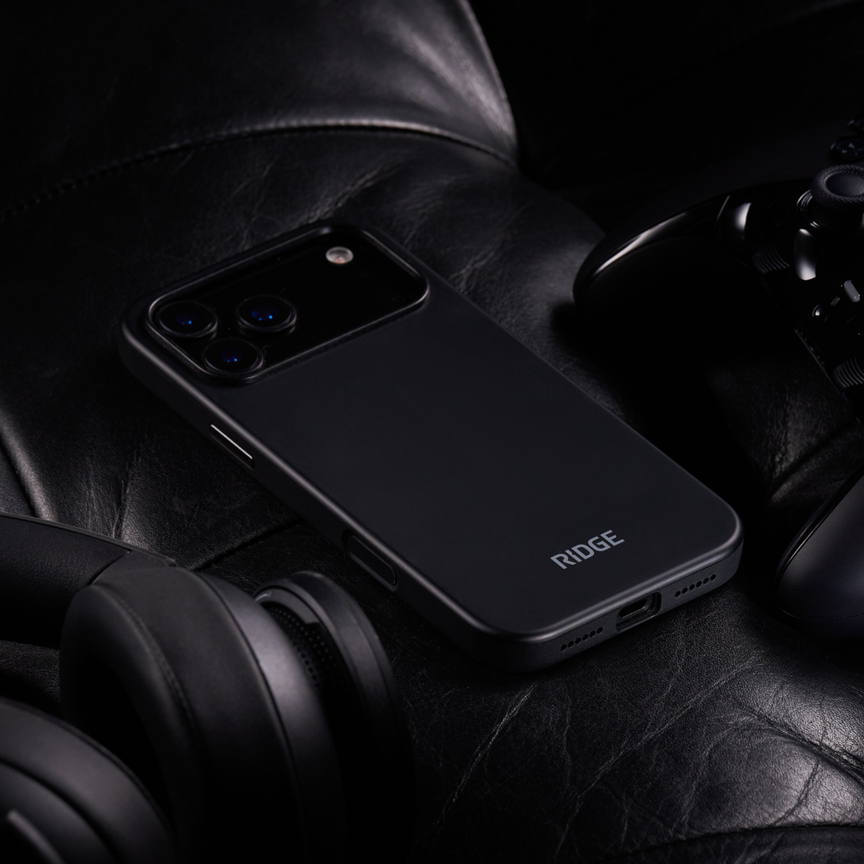 Everyday Phone Case - iPhone 17 Pro Max - Matte Black